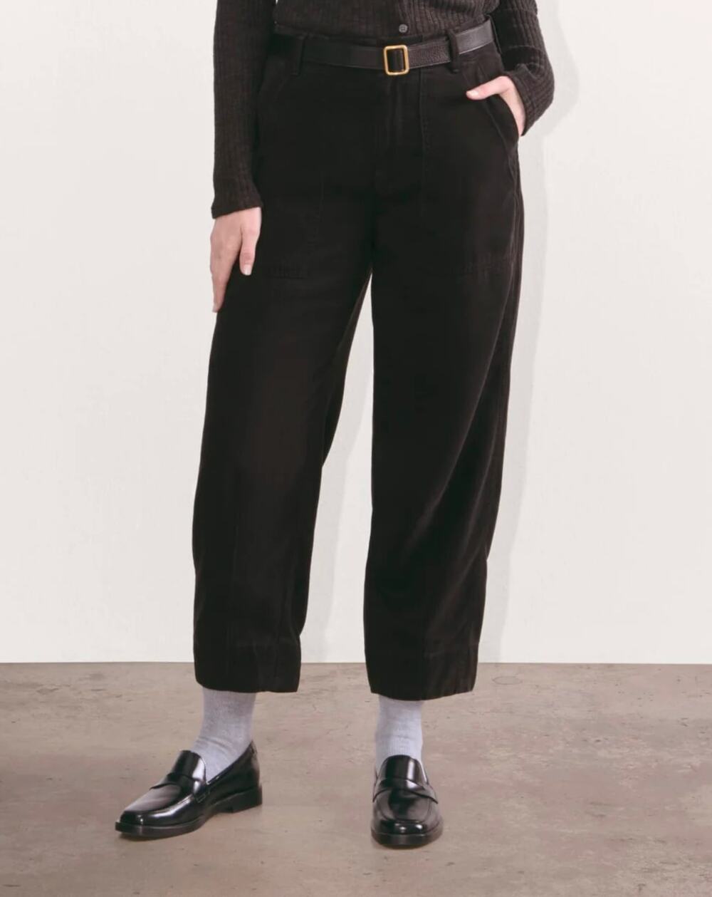 EVERLANE Women's The Utility Pant Size 6 Black Buttersoft Tapered Leg NWT